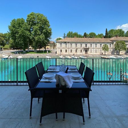 Time To Relax - La Terrazza Sul Lago Peschiera del Garda Exterior photo